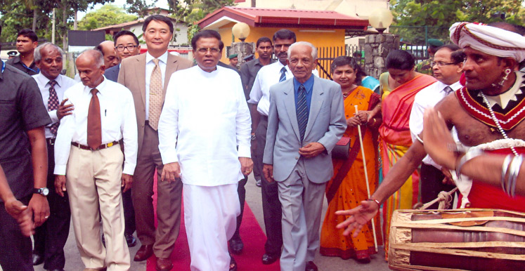 >His  Excellency  President  Maithripala Sirisena  arriving at John and  Line Van Dijck  Hall  Head Quarters